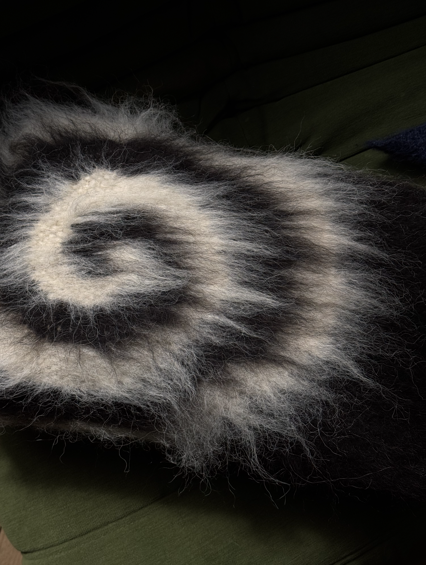 Replace with close-up or detail image